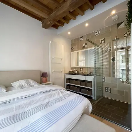 아파트 Begijnhof 102 *